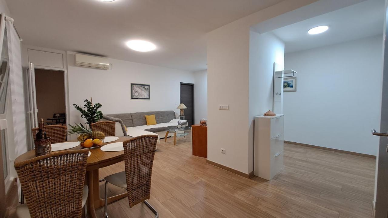 Greenline Pula Apartment Ngoại thất bức ảnh